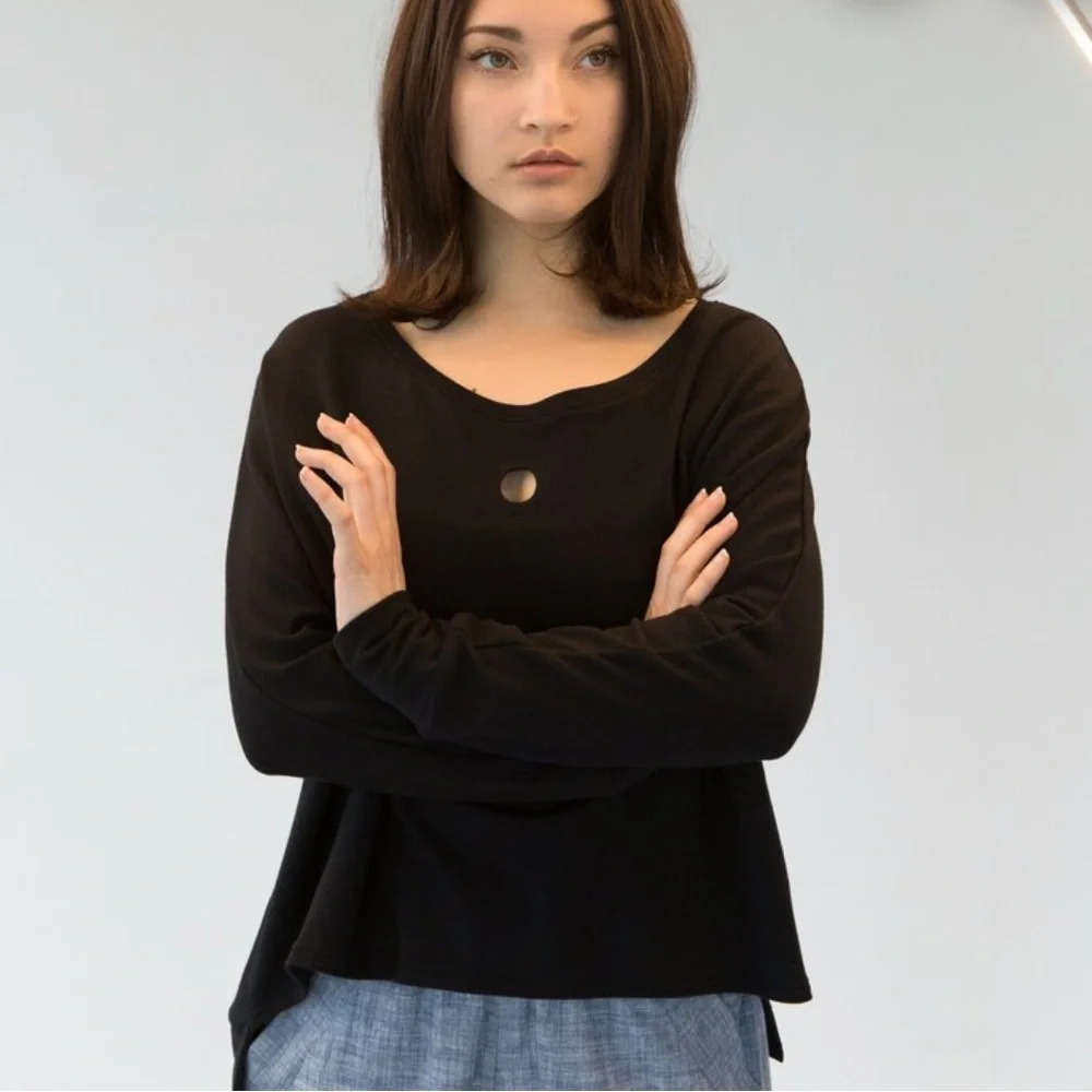 Sara Bergman black high low shirt with circle hole punch Medium